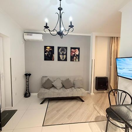 Apartments Орешек 1 ティビリシ エクステリア 写真